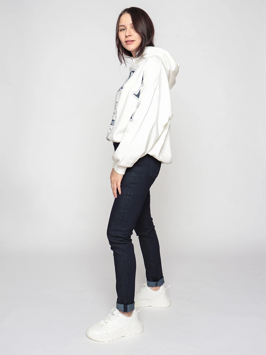 Зауженные джинсы